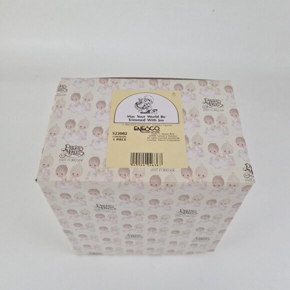 Precious Moments 522082 May Your World Be Trimmed With Joy Porcelain Figurine - Picture 7 of 7